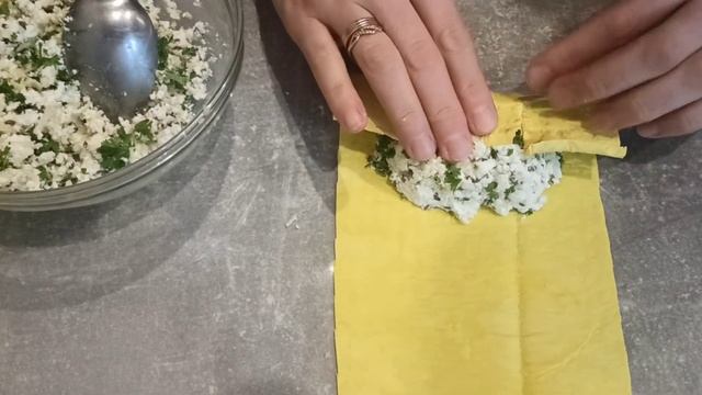 Творожные рулетики из лаваша. Бомбически вкусный завтрак за 5 минут! смотреть онлайн