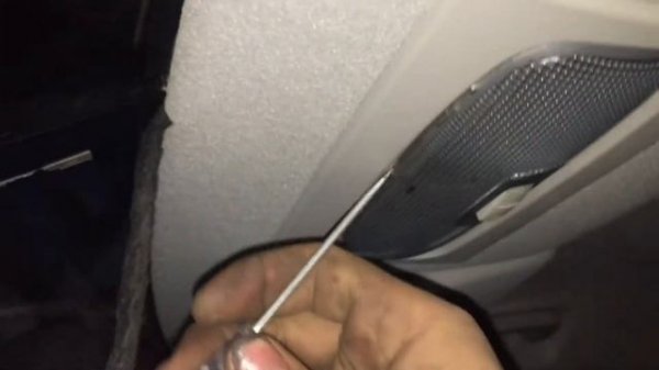 Как снять плафон освящения солона форд фокус