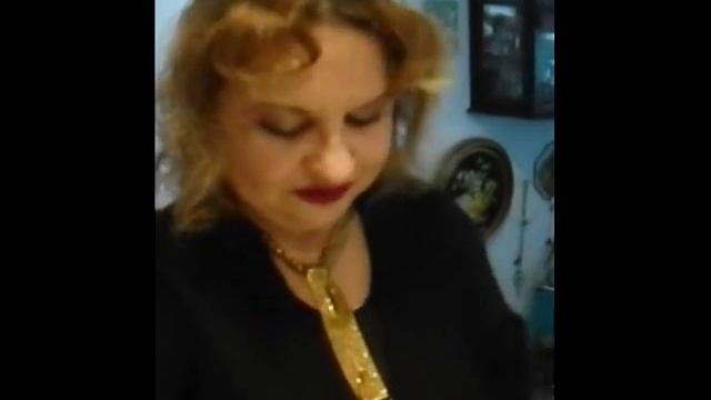 Наряд дня, брошка и парфюм: Amarige Givenchy (perfume)