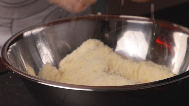 Яблочный крамбл | Рецепт английского яблочного пирога смотреть онлайн