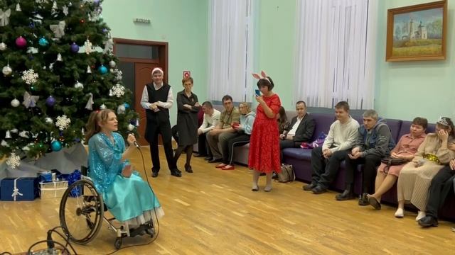 Юлия Сычук - Новогоднее поздравление смотреть онлайн