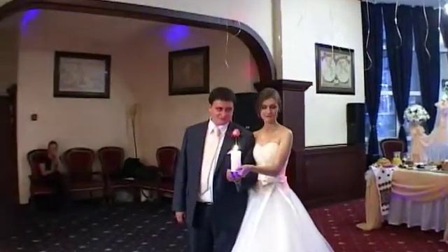 Как зажигают семейный очаг. Ведущий Валентин смотреть онлайн