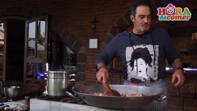 Pasta al FRUTTI DI MARE | Omar Fierro смотреть онлайн