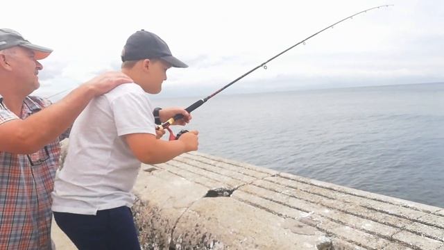 Kalky's Fish And Chips| Kalk Bay| Exploring Cape Town's Fishing Industry. смотреть онлайн