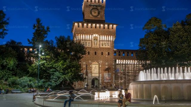 Main entrance to the Sforza Castle and tower - Castello Sforzesco day to night timelapse, Milan смотреть онлайн
