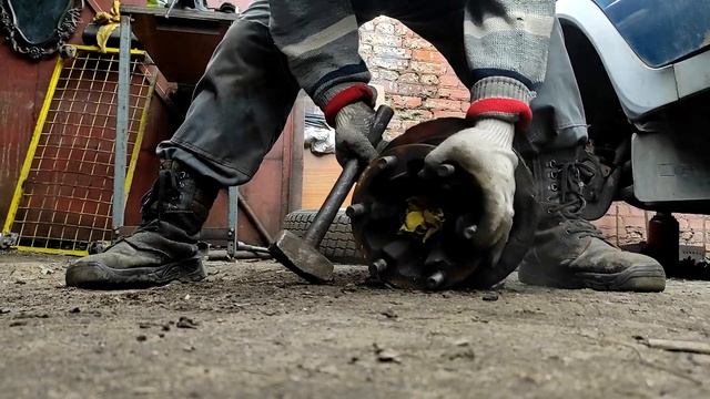 Замена тормозных дисков на газели. Подробно и пошагово с нюансами смотреть онлайн