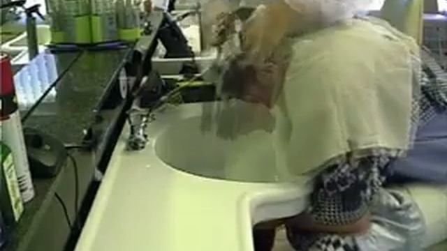 207 shampooing mtm by barber germany forwardwash in 1990 trailer смотреть онлайн