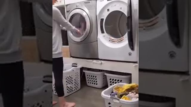 Минутка позитива 🙂 смотреть онлайн