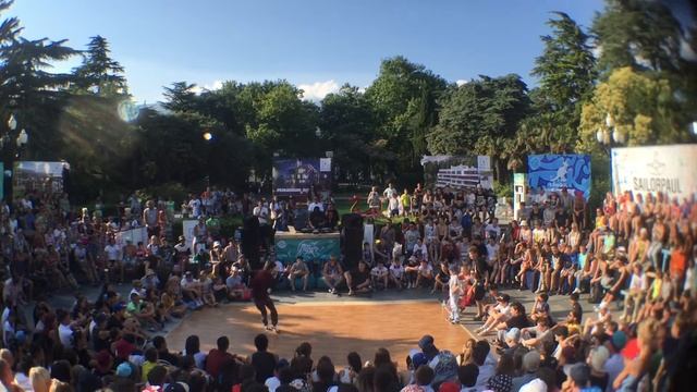 YALTA SUMMER JAM 2015 "Music" KIDS 1x1 Angry boy vs News 1\2 смотреть онлайн