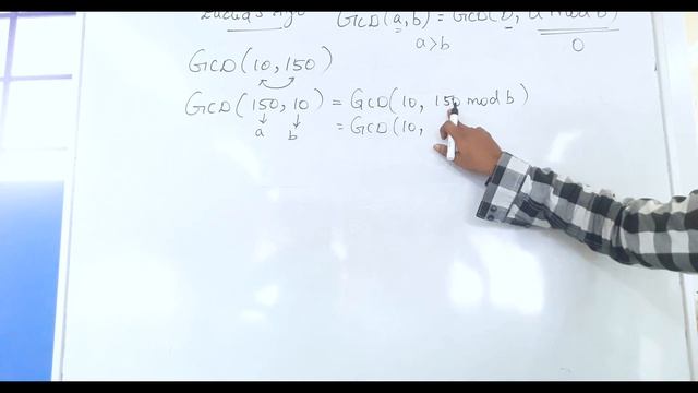Finding GCD using Euclid's Algorithm смотреть онлайн