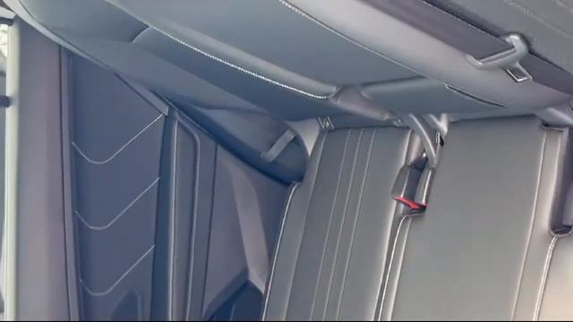 2022 Volkswagen TIGUAN 2.0T SE4MO 8 Frederick смотреть онлайн