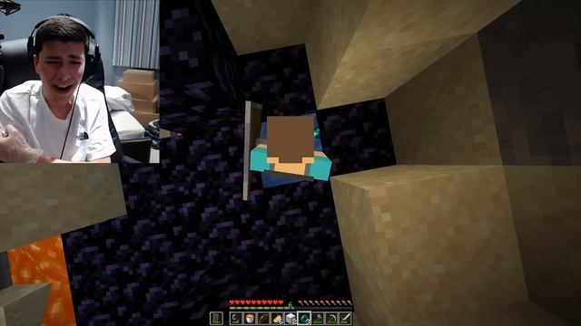 Beating Minecraft While Being Electrocuted When I Take Damage смотреть онлайн