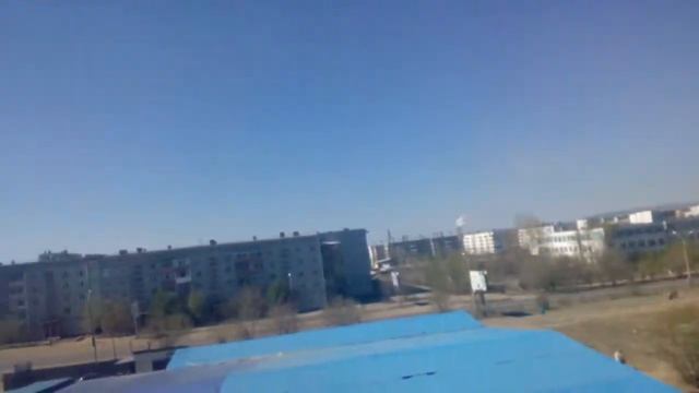 вид из балкона на улицу смотреть онлайн