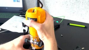 Фрезер -  снимаем кромку  Или как сделать углы тумбы закругленными. DEKO 800Вт фрезер