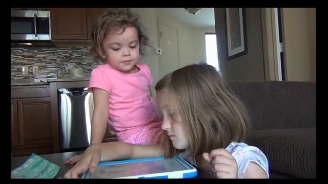 The Disney Tag aka The Ariel Show! │ Geek Media Entertainement смотреть онлайн