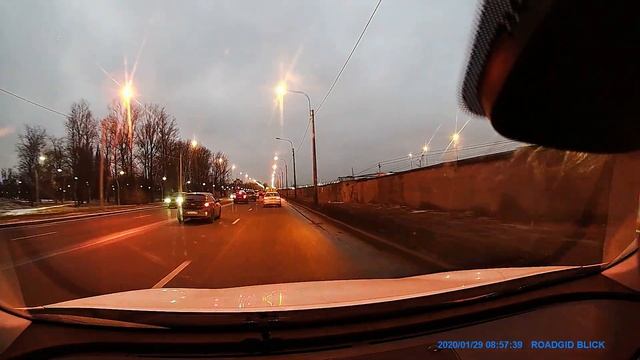 Пример ночной съемки Roadgid Blick на основную и вторую камеры смотреть онлайн