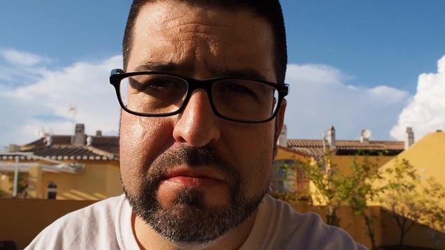 OLYMPUS OM-D EM-10 MARKII. Review y opinión. смотреть онлайн
