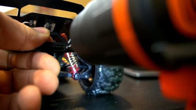 We Built an App to Control an RC Car with the Oculus Quest смотреть онлайн