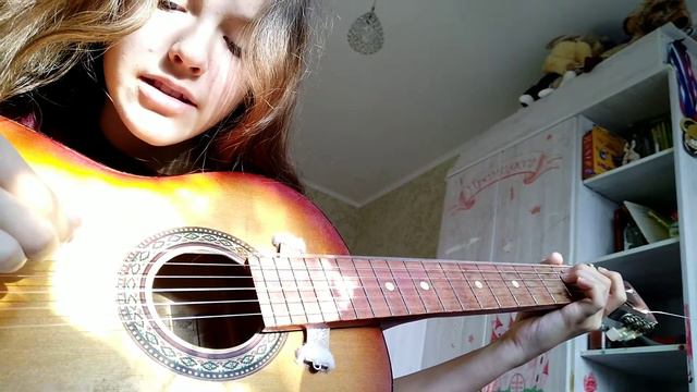 «На дне океана». Авторская песня на гитаре. Лиза Алексеева смотреть онлайн