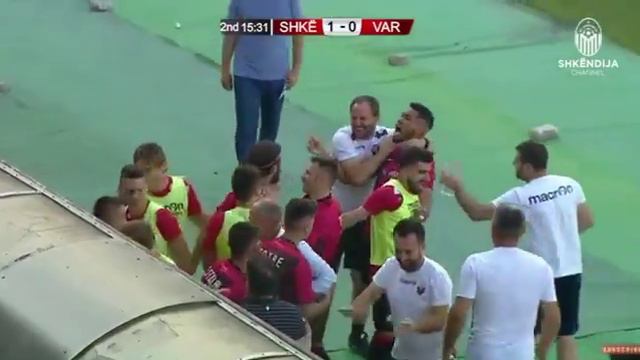 Шкендија - Вардар 1-0 (Проектил на Алими) смотреть онлайн