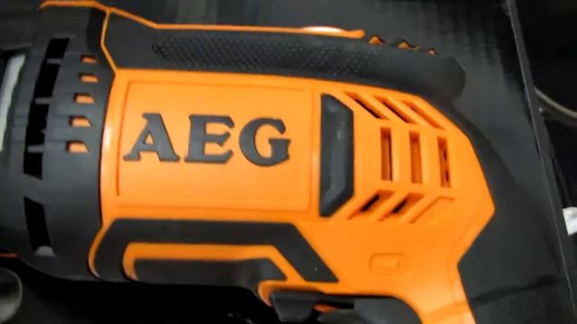 Обзор ударной дрели (hammer drill) AEG SBE 750 RE смотреть онлайн