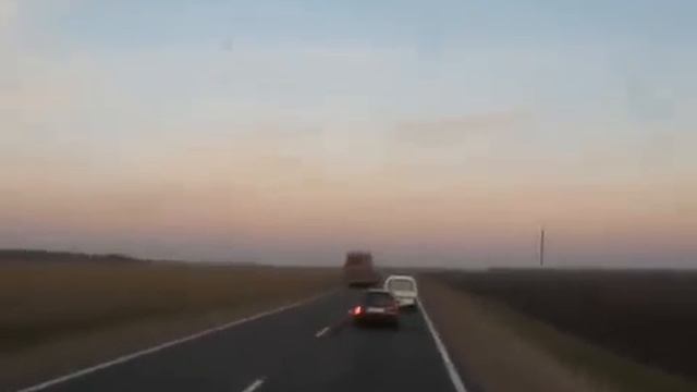 Сергей Елабуга За рулём на дальнобой wmv смотреть онлайн