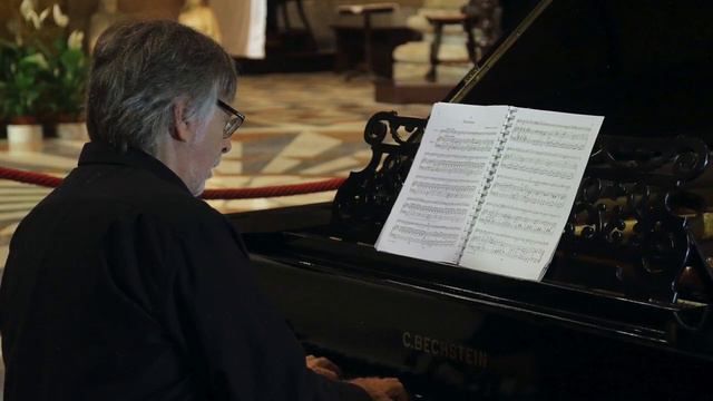 Ludwig van Beethoven: video promo della esecuzione integrale dei brani per mandolino. смотреть онлайн