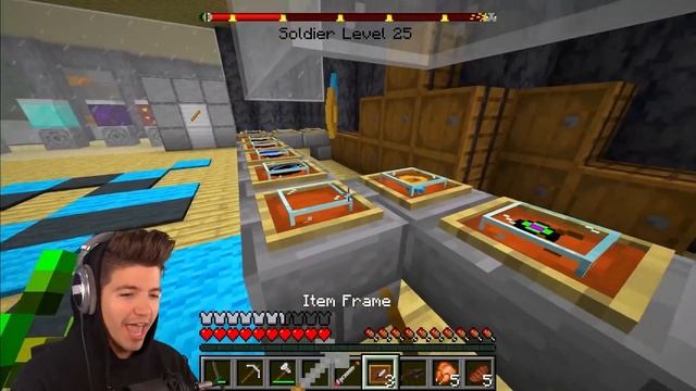 I Found a CRIMINAL ONLY Minecraft Server! смотреть онлайн