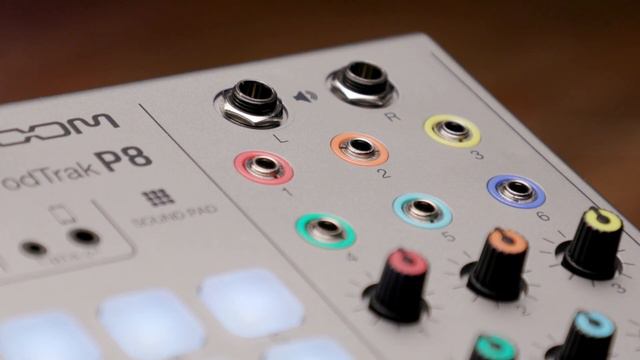 Zoom PodTrak P8 8-Channel Podcasting Recorder Demo