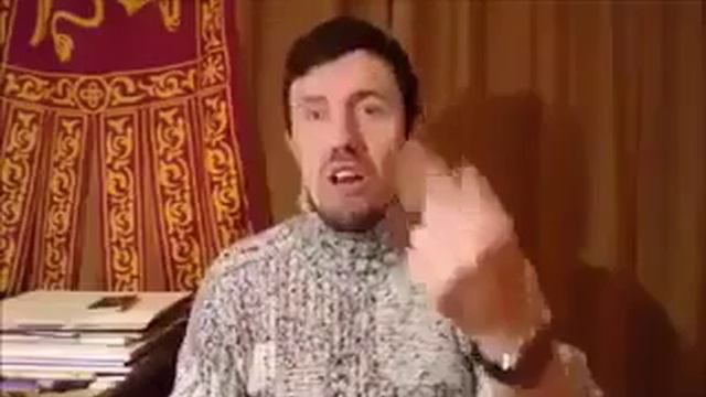 ЛАТЫШ РАЗЬЯСНИЛ ,ПОЧЕМУ НУЖНО УЧИТЬ ЛАТЫШСКИЙ ЯЗЫК