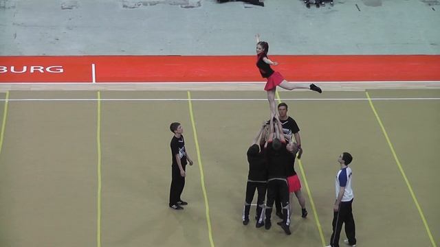 2013-04-06. Северная Пальмира − 2013. Групповые станты. «Ураган» смотреть онлайн