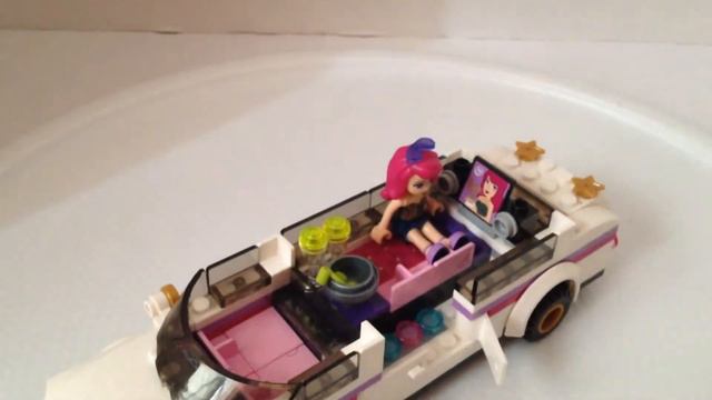 LEGO Friends Pop Star Limo Review! смотреть онлайн
