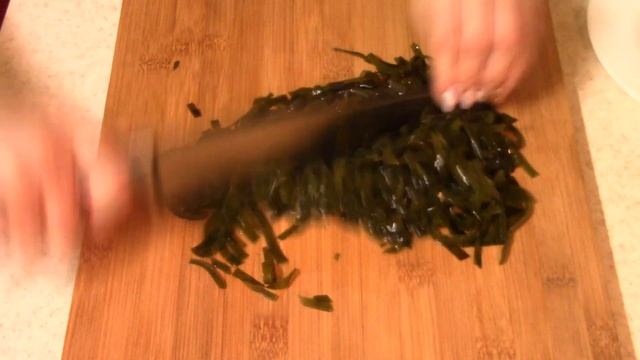 Постный картофельный салат с морской капустой. смотреть онлайн