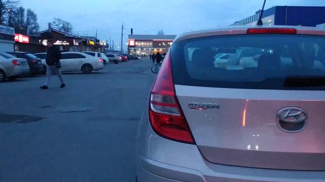 Торговый центр и рынок в Днепре. Украина это точно Европа? смотреть онлайн