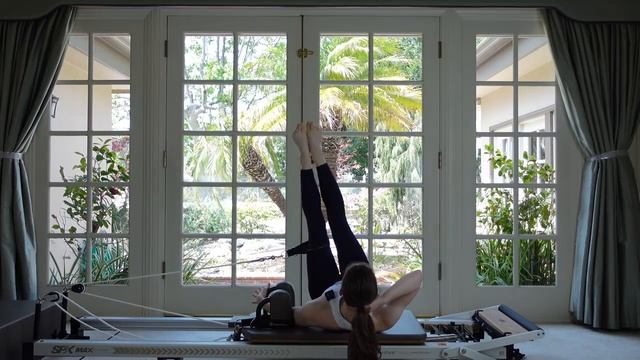 Pilates Reformer Workout + BOX | Int / Advanced Level | 40 Min | INNER THIGHS, ABS, GLUTES & More! смотреть онлайн