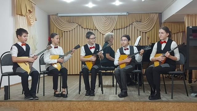 Ансамбль балалаечников "Звончатые струны" МАУДО г.Нижневартовска "детская школа искусств №2" смотреть онлайн