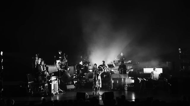 Emilíana Torrini & The Colorist Orchestra - Birds