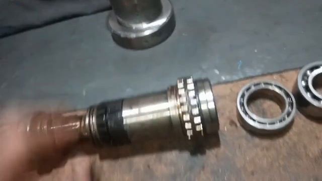 Фрезеный станок 676П ревизия подшипников +Анонс нового проэкта!! смотреть онлайн