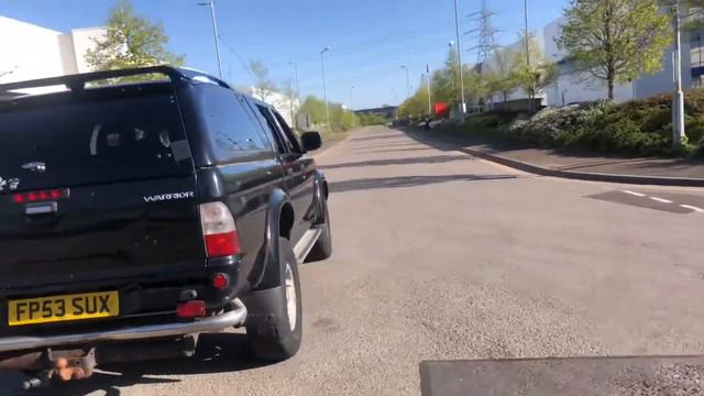 Mitsubishi L200 2003