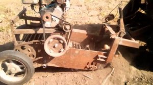 Самодельная картофеля копалка в работе