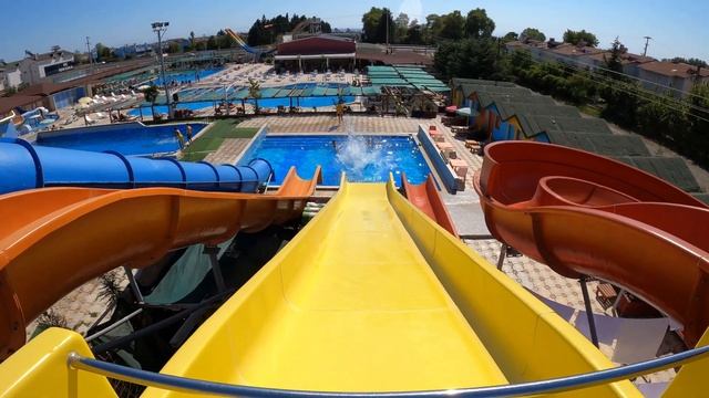 Family Water Slide at Trend Aqua Park смотреть онлайн