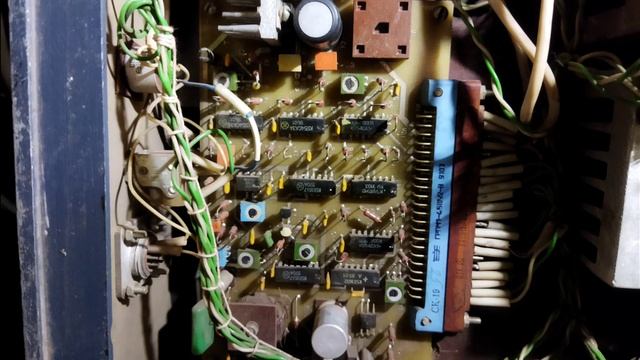 ТехноТроН: Сердце и Мозг смотреть онлайн