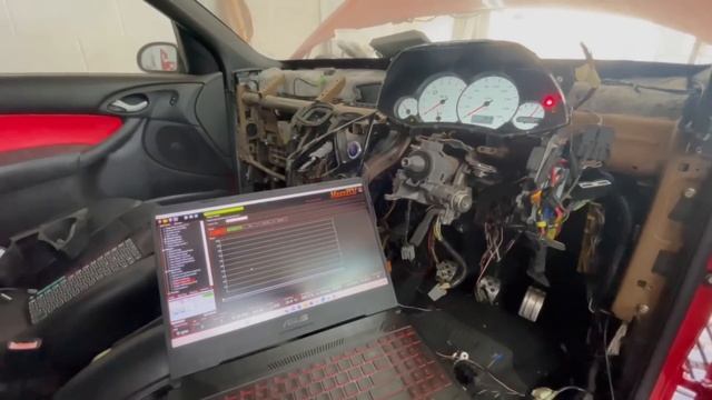 First Start... Again - 1UZ V8 Ford Focus - The Flexus Build Episode 93 смотреть онлайн