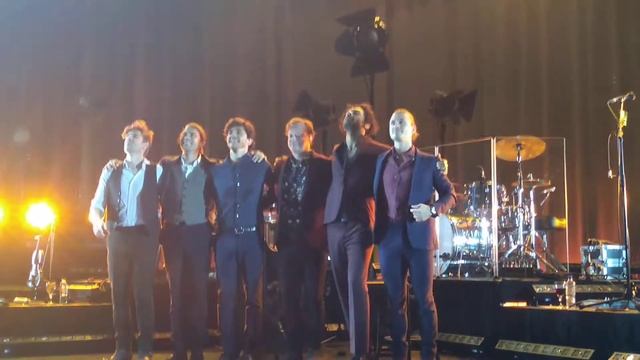 Jack Savoretti and his incredible band- Final bows, Perth Concert Hall смотреть онлайн