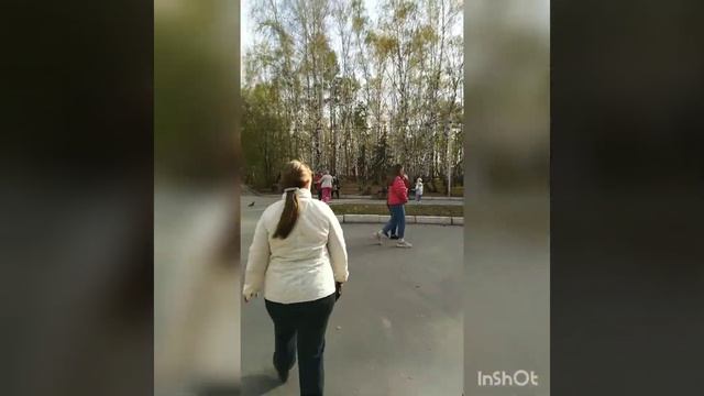 Омск 30.04.2022 прогулка по парку 30 лет. Танцы под гармонь смотреть онлайн