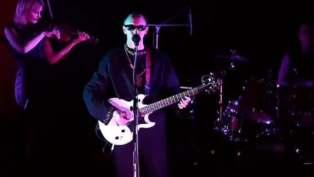 ПИКНИК в ЦДХ - Фиолетово-Чёрный смотреть онлайн