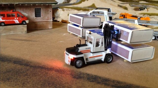 RC Forklift H0 Scale 1:87 смотреть онлайн