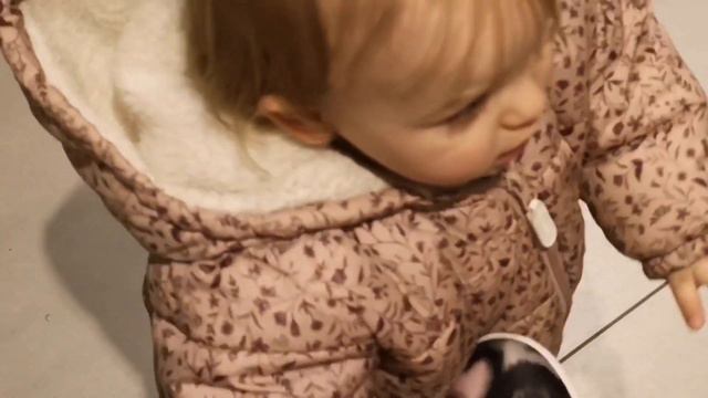 Adele praktiserar i butik смотреть онлайн