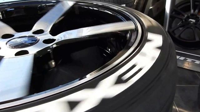 Nexen Tyre Lettering - Mag & Turbo Lunn Ave смотреть онлайн