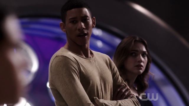 The Flash 3x13 Promo - The Flash Grodd and Zoom Black Flash Easter Eggs смотреть онлайн